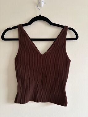 V-Neck Ribbed Tank Top - Brown